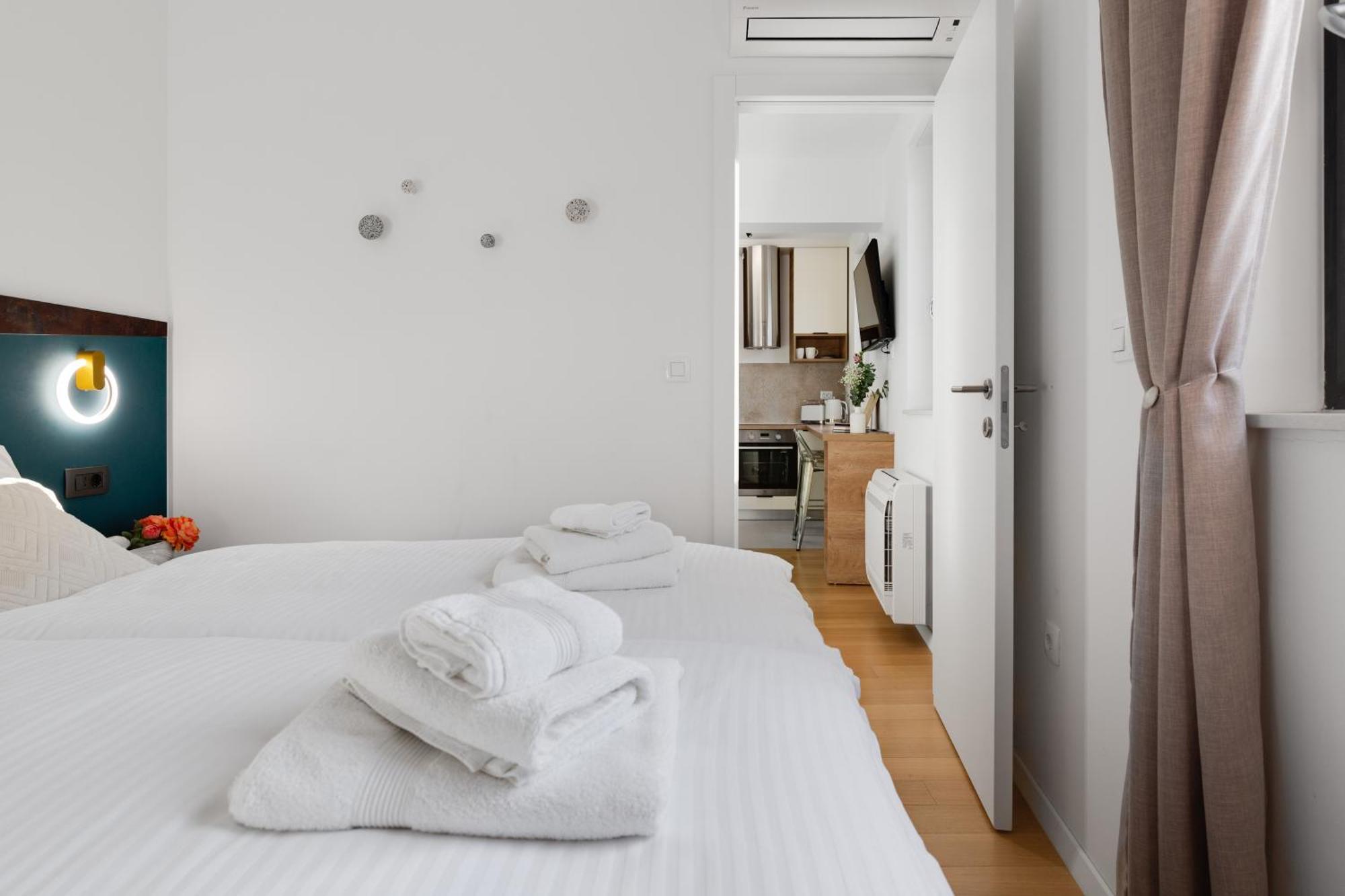 Appartement Tres Fenestras Zadar - Private Parking Extérieur photo